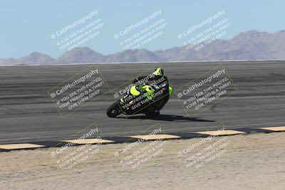 media/Oct-13-2025-Moto Forza (Mon) [[a66d839500]]/3-B Group/Session 2 (Bowl)/